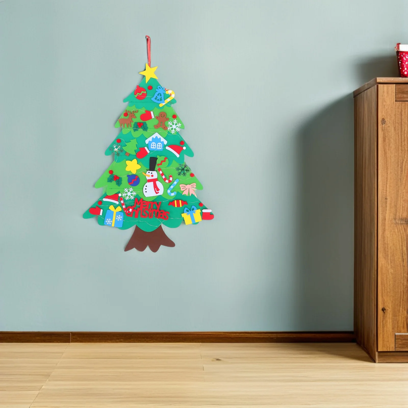 

1Set Soft Felt Christmas Tree for Children DIY Wall Door Decor with Removable Ornaments and Lights Festive Holiday Craft