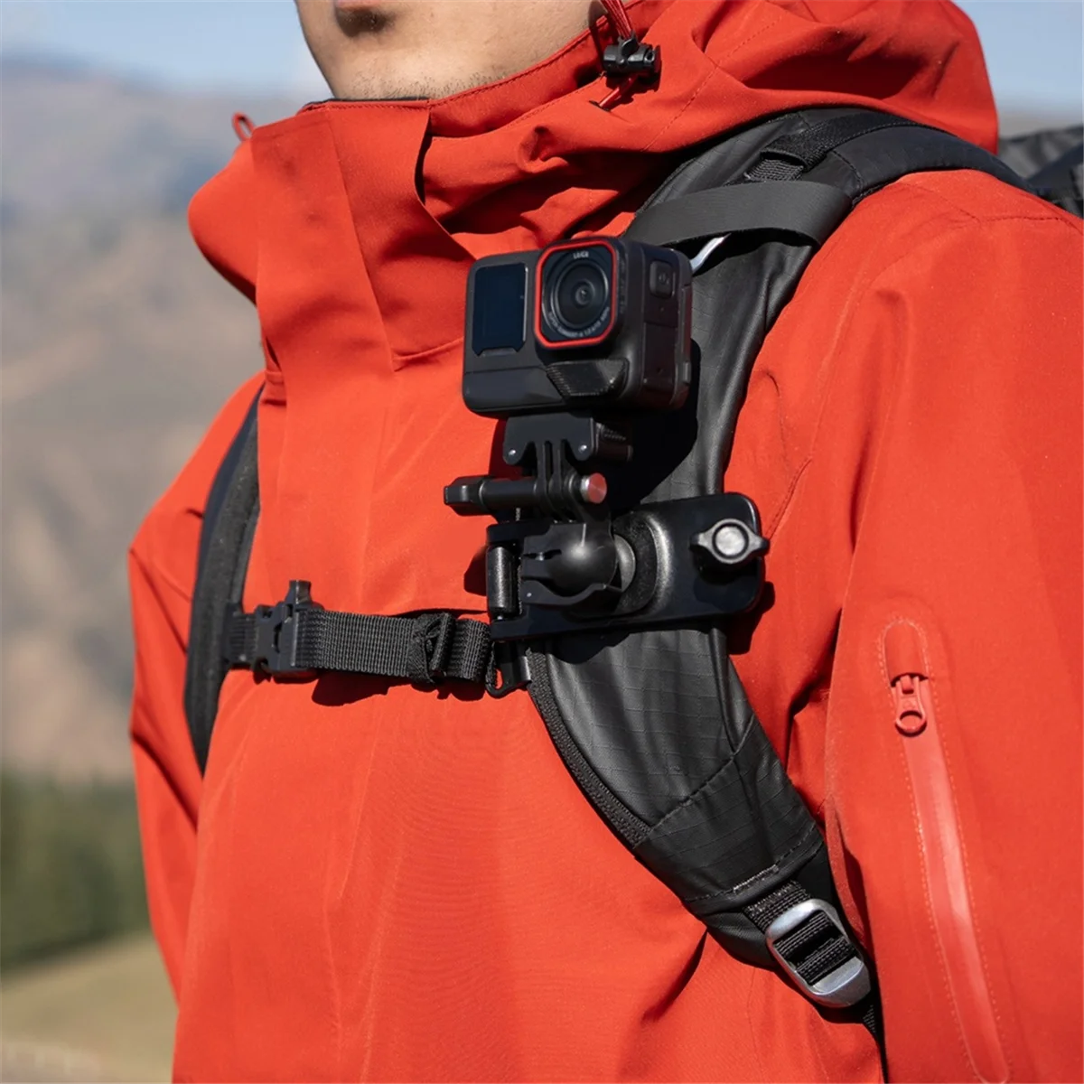 N97R Für Insta360 Ace Pro 2 Rucksack Clip Halter Strap Clamp Mount Wandern 360 ° Rotation für Insta 360X4X3 GO3S Zubehör