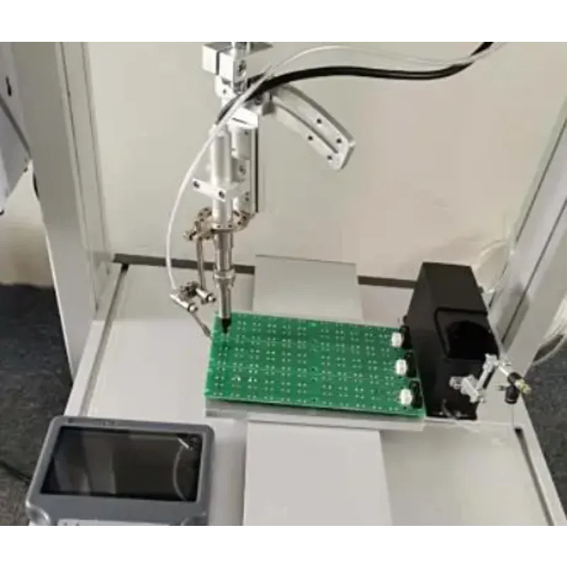 Original Fully Automatic Soldering Machine Intelligent And Precise Temperature Control  Iron Head