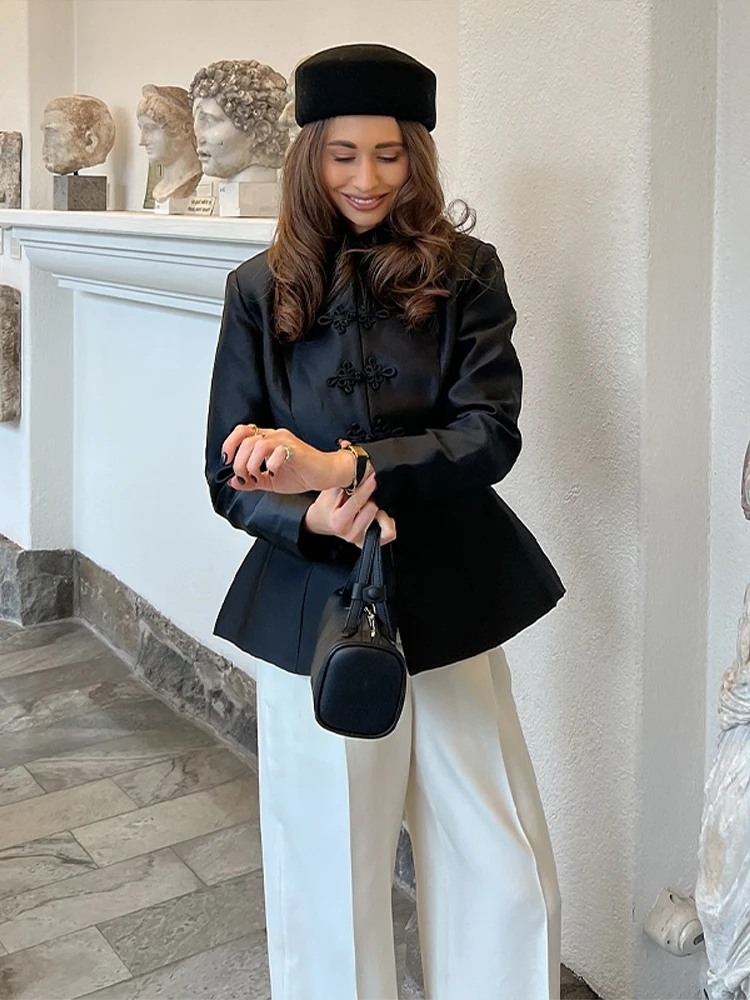 Spring New Women's Coat Chic Chinese Style Buckle Full Sleeve Female Jackets Stand Neck Solid Elegant Fashion Lady Coats