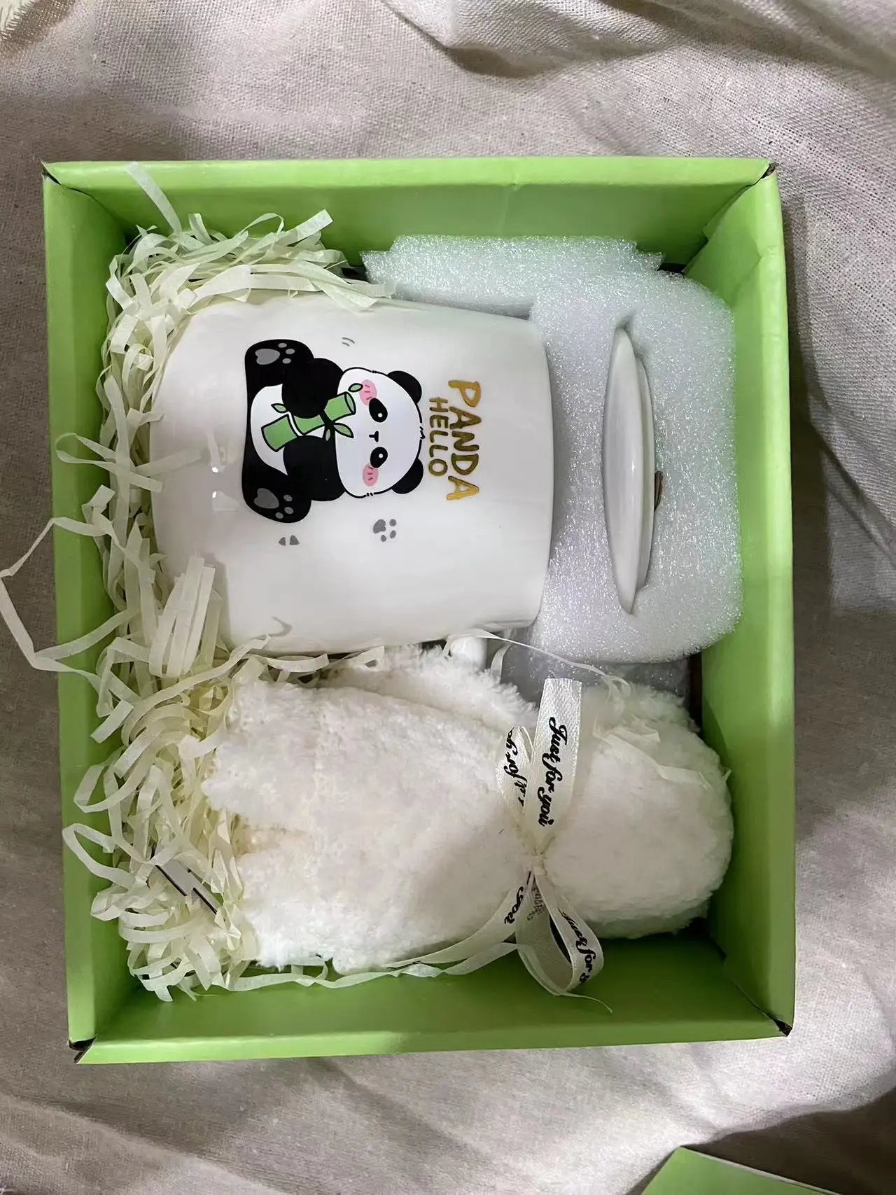 Panda mug ceramic cup birthday gift towel cup gift opening gift