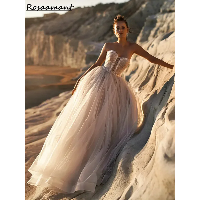 Champagne sweetheart sleepveless A-line wedding dresses beading Crystal boho country customized bridal showers