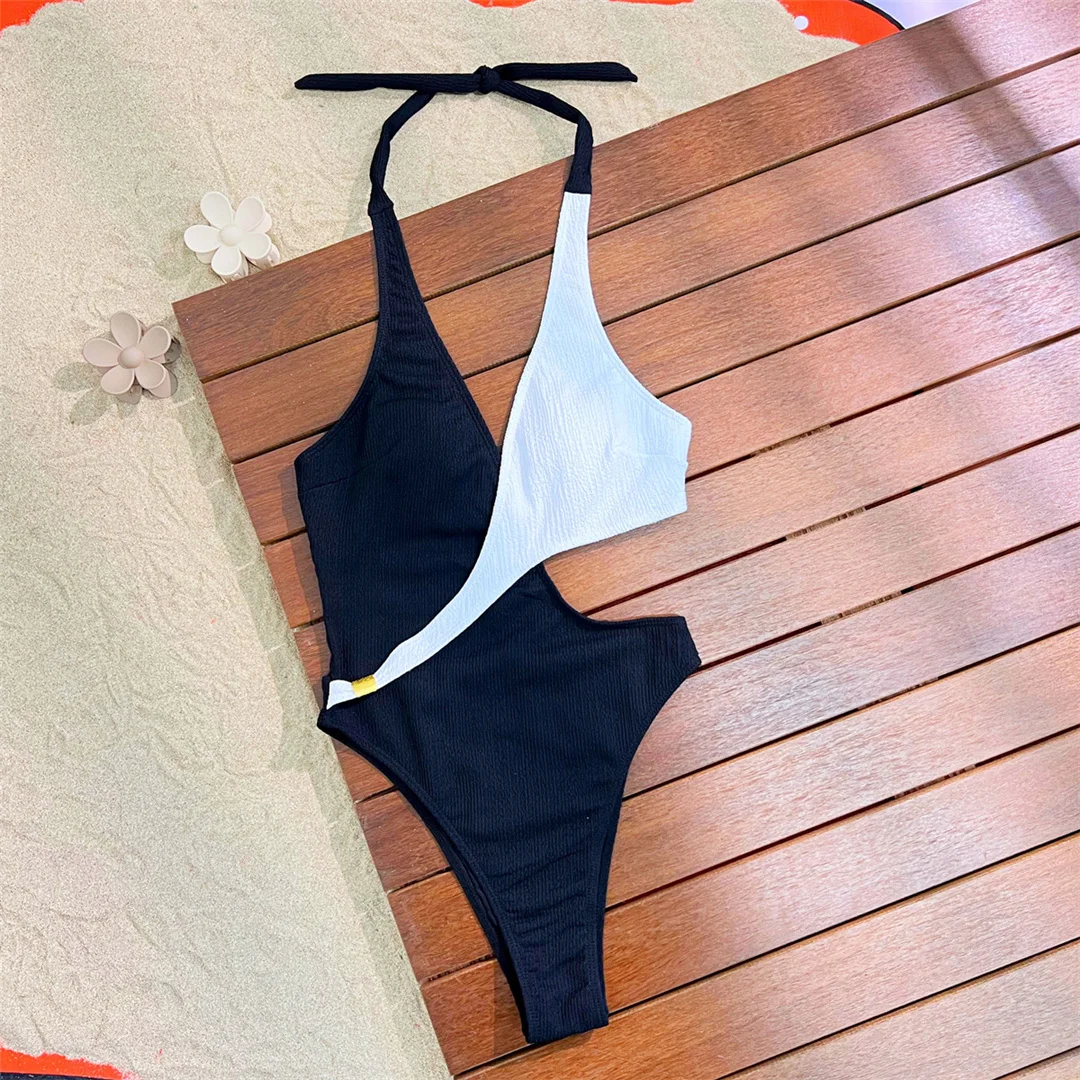 Damen-Monokini mit hohem Beinausschnitt, asymmetrisch geschnitten, mit Neckholder und V-Ausschnitt, einteiliger Badeanzug, Badebekleidung, Badeanzug, Modell V6806. – Detail 10