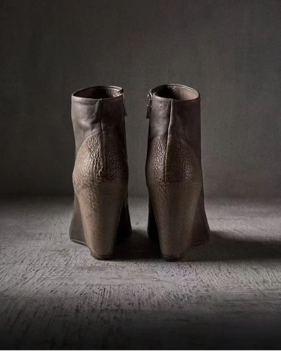New Autumn/Winter Women's Taupe Distress Leather Wedge Ankle Boots Round Toe Platform Side Zipper Vintage Roman Short Boots