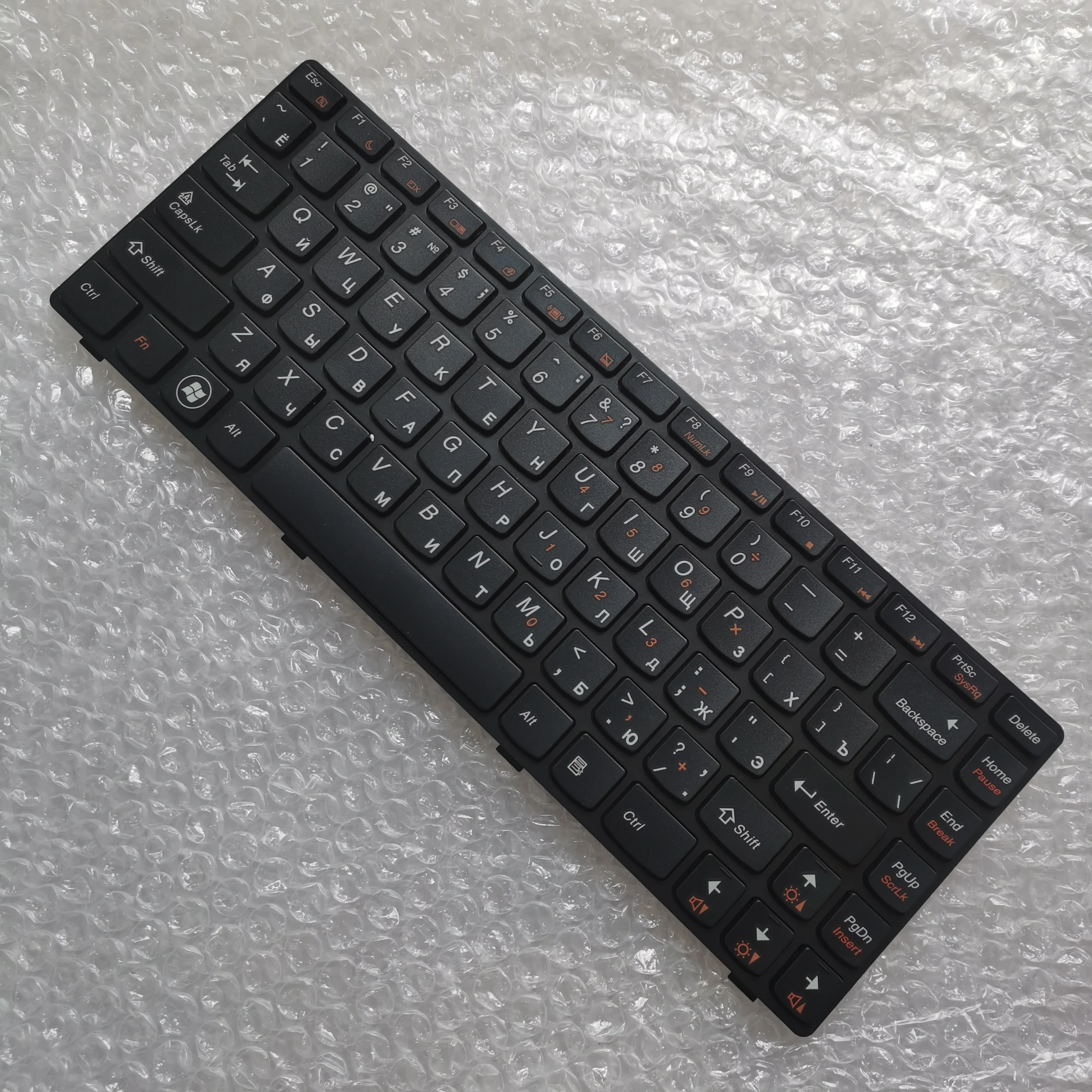 

XIN Original Russian Keyboard For LENOVO G470 V470 B470 B490 G475 B475E V480C B480 M490 RU Laptop Keyboard 25011573
