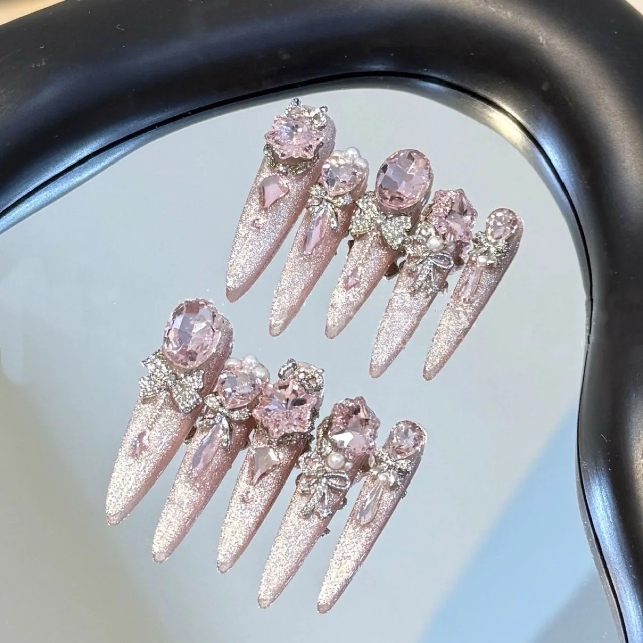

Роскошные накладные ногти с бриллиантами — розовый кошачий глаз с ослепительным блеском, съемные и ручной работы для придания сияния