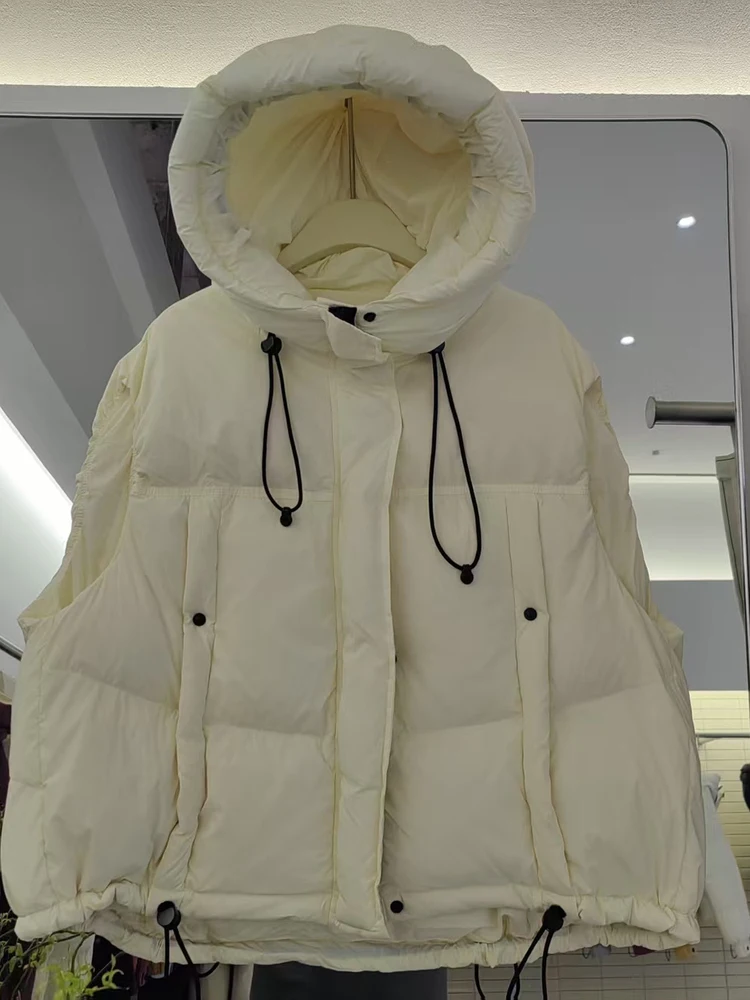 

Новый осенне-зимний пуховик 2021, женский корейский вариант с капюшоном, свободная теплая короткая стильная куртка на белом утином пуху