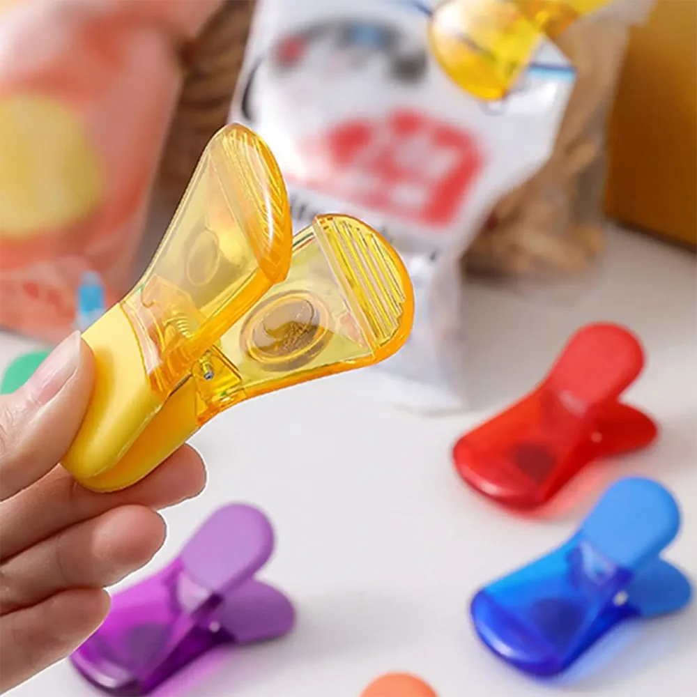 

6pcs-Sealing machine Portable magnetic suction food and snacks plastic bag sealing machine fast opening bag clip