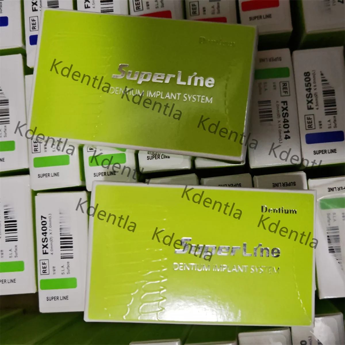 1pc Dental Original Überzogene Schraube Post für Zahn Zahnarzt Materialien Implantat Liefert