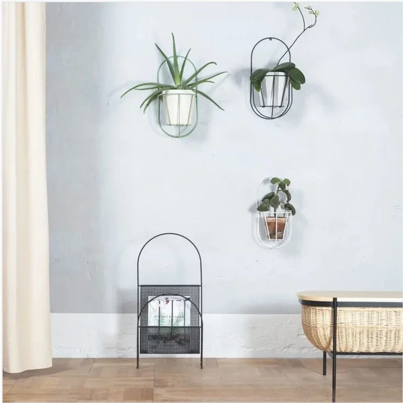 رف مجلة غير رسمي بسيط وحديث على الطراز الرعوي، رف تخزين، رف تشطيب مجاني في الدراسة وغرفة المعيشة