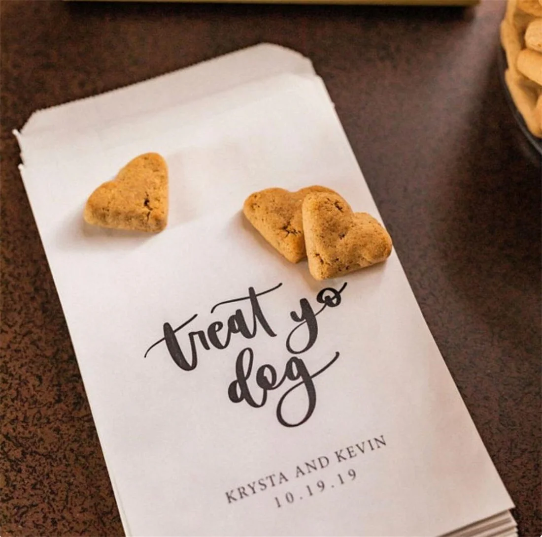 50 Dog Treat Favor Bag | Wedding Favor Bags | Personalized Wedding Favor Bags, Custom Favor Bags | Dog treats bag Treat Yo Dog