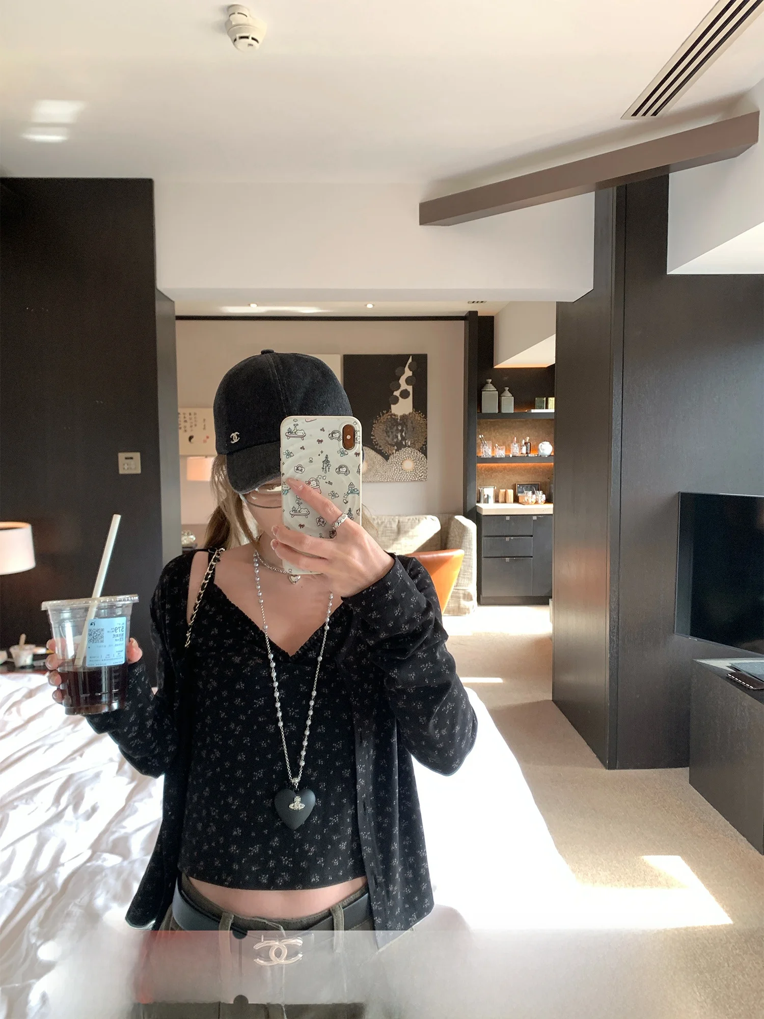 

Модный повседневный женский комплект из двух предметов с цветочным принтом розы и v-образным вырезом, длинное кимоно све, топ и брюки в тон