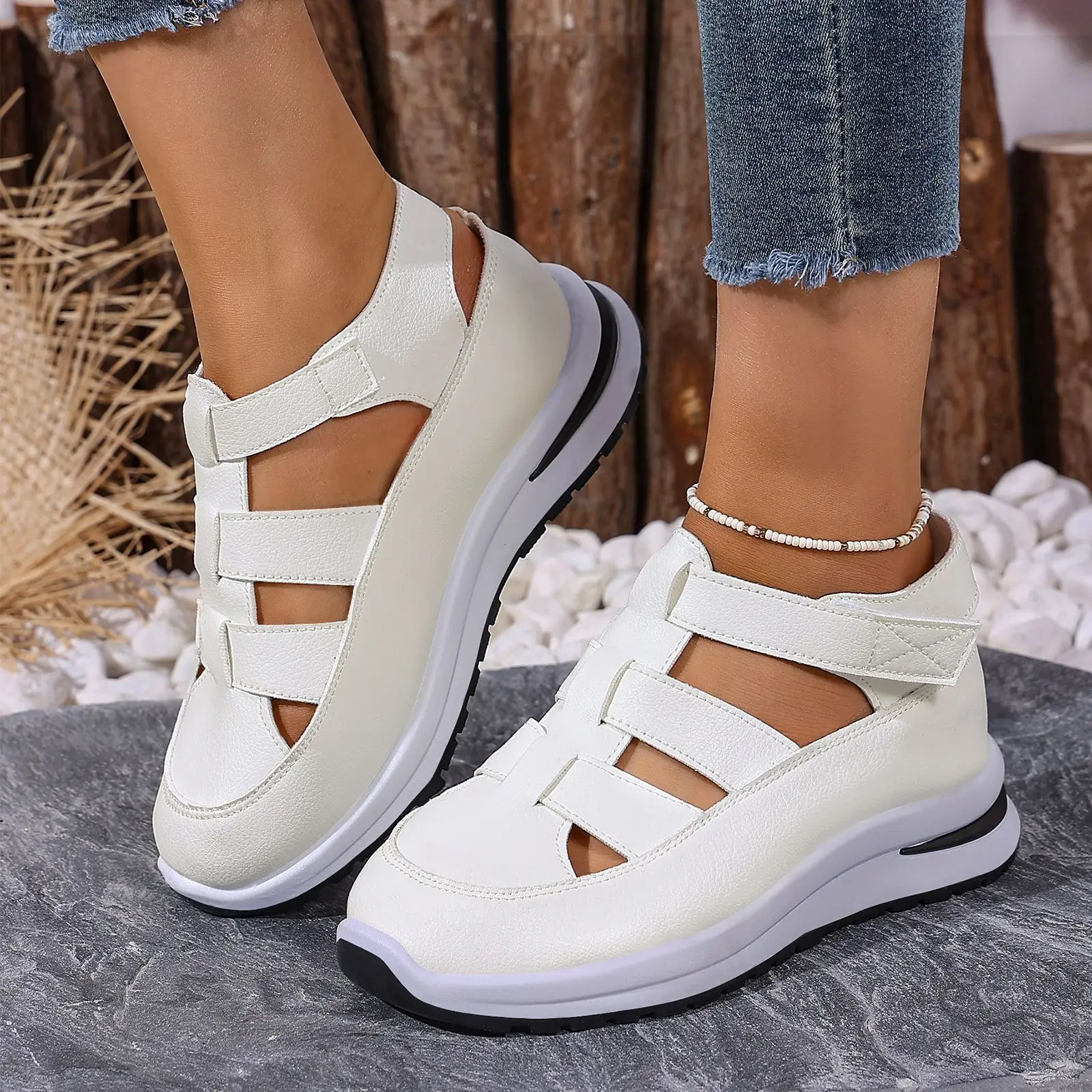 Women's sandals summer hollow leather breathable shoes with raised heel inside, casual shoes with thick sole sandals