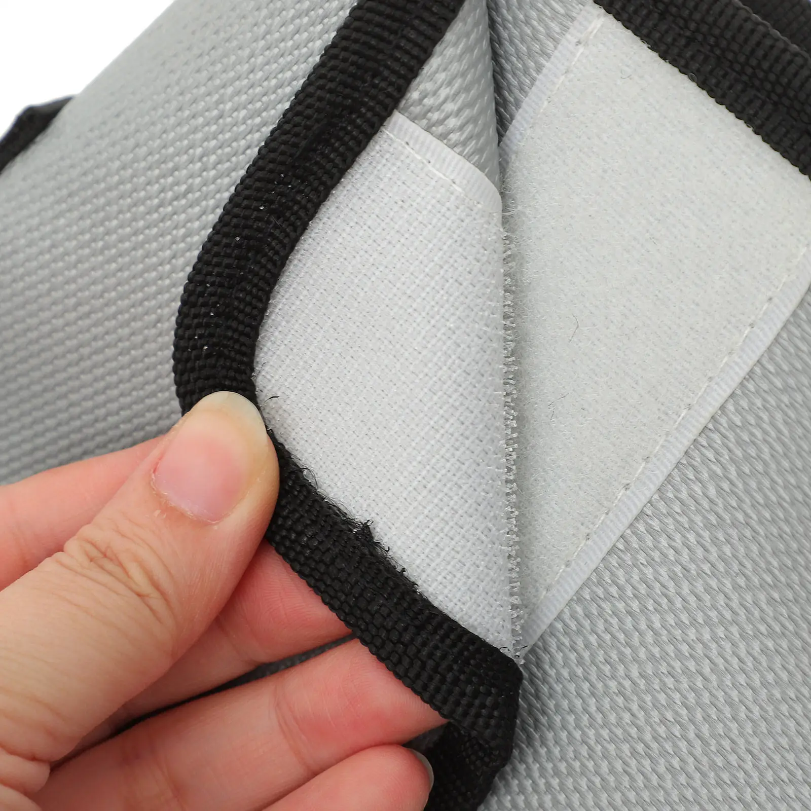 

38x30.5x6.5cm Fireproof Document Bag Fire Resistant Waterproof Protection Bag for Family Albums Company Petty Cash Passports