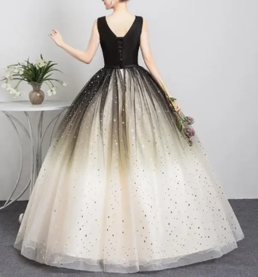 Vestido de quinceañera para graduación, traje de baile con manga y lentejuelas, color negro, a juego, con cuello en V, 2023