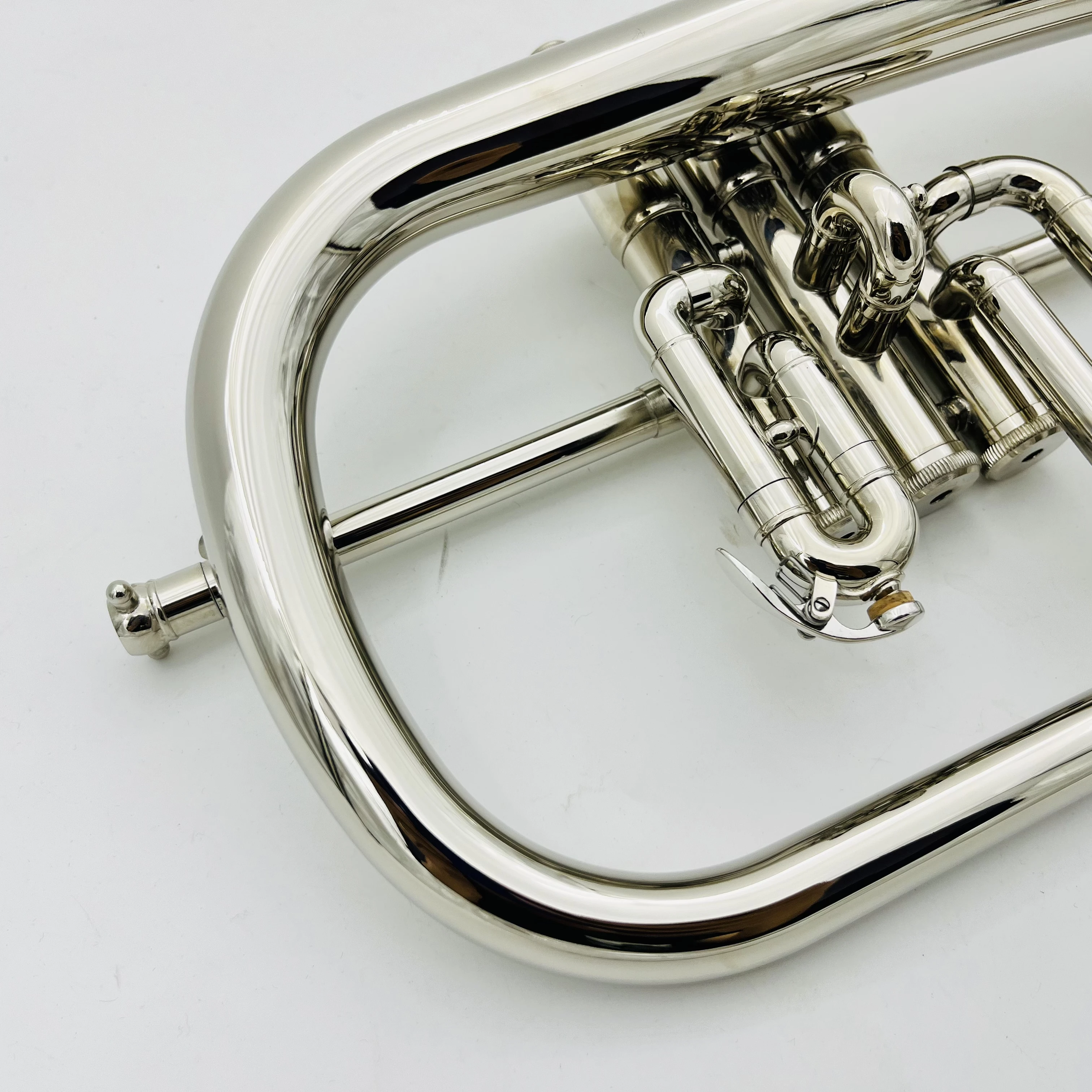 Lowest Price Flugelhorn Bb Tune Sliver Plated Black Valve Brass Instrument With Case Free Shipping