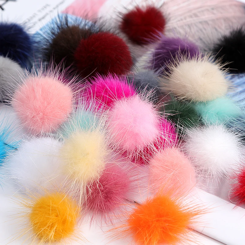 10Pcs Mink Pompom 25Mm 30Mm Fur Balls Diy Pompon for Sewing On Knitted Keychain Scarf Shoes Hats Diy Jewelry Crafts Accessories