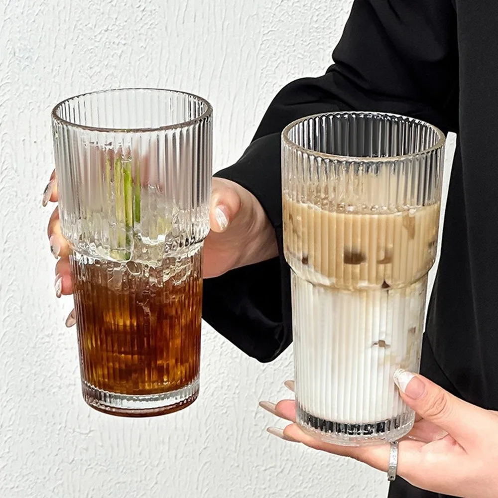 

600ml Capacity Glass Tumbler Transparent Glasses Large Capacity Stripe Glass Cup With Lid and Straw Heat Resistant Straw Cup
