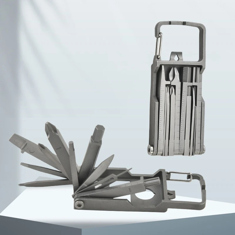 

13 in 1 Multifunction Stainless Steel Tool Combination Folding Outdoor Tools Corkscrew Screwdriver Wrench Knife Knife Keychain