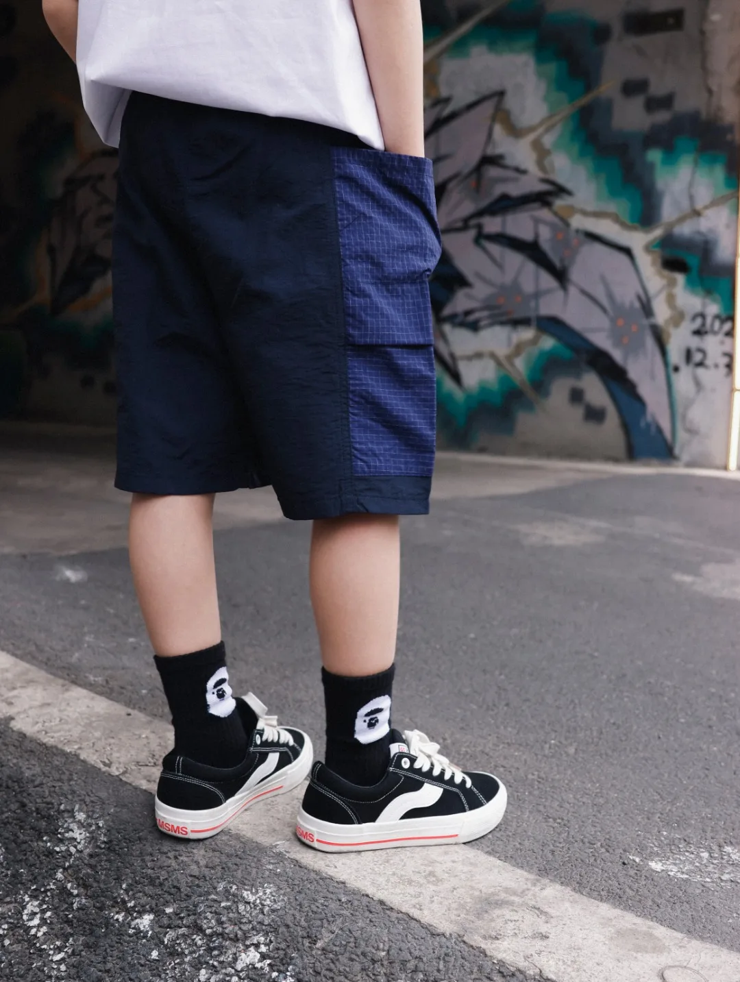 Somidir Mountain Series Lightweight Quick Dry Breathable Outdoor Shorts for Boys Summer Sports Five-Quarter Mid-Pants