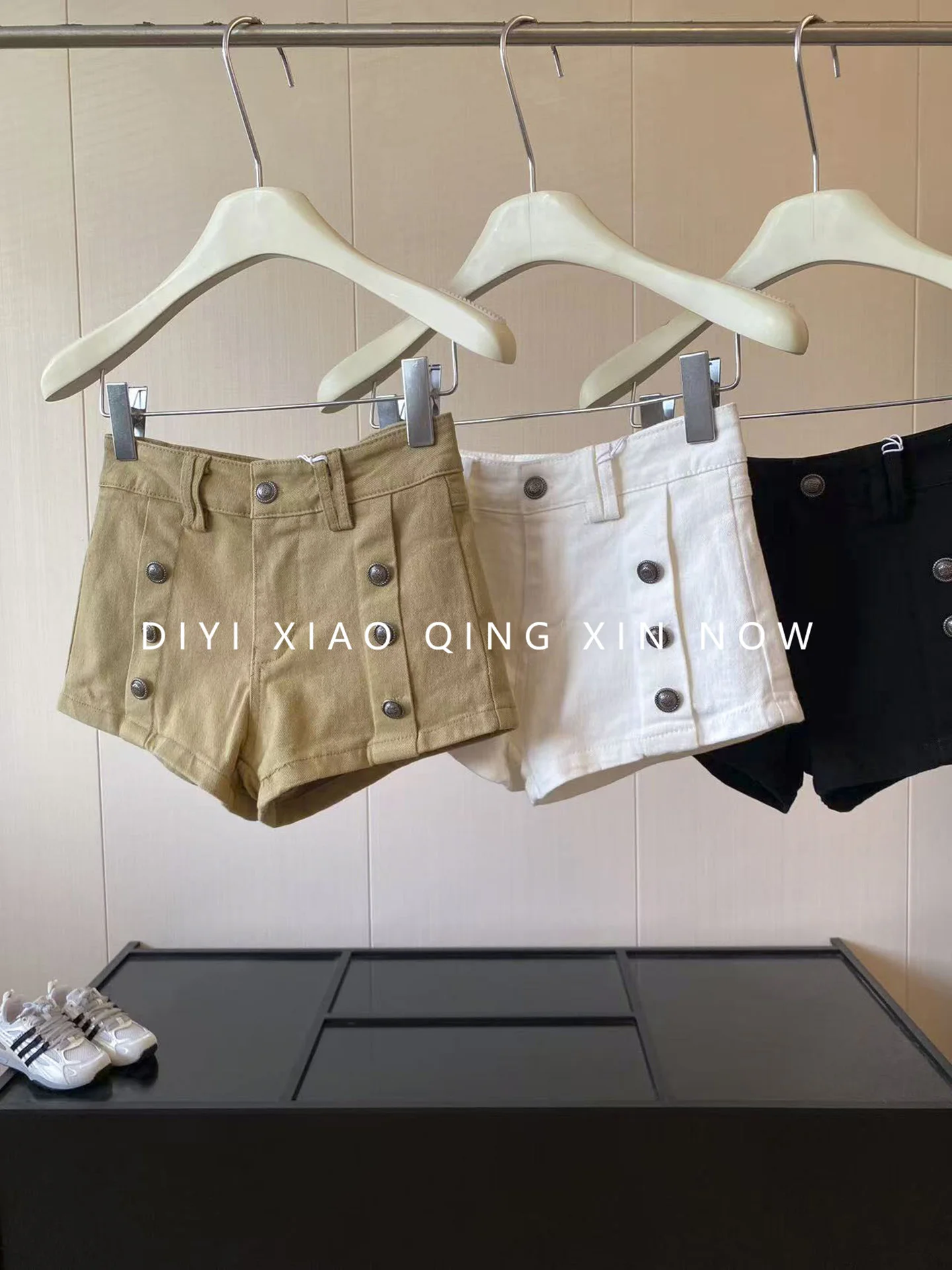 High Waist Women's Workwear Short Pants Double Button Elastic Black White Casual Pants Retro Style Commute Polyester Fiber