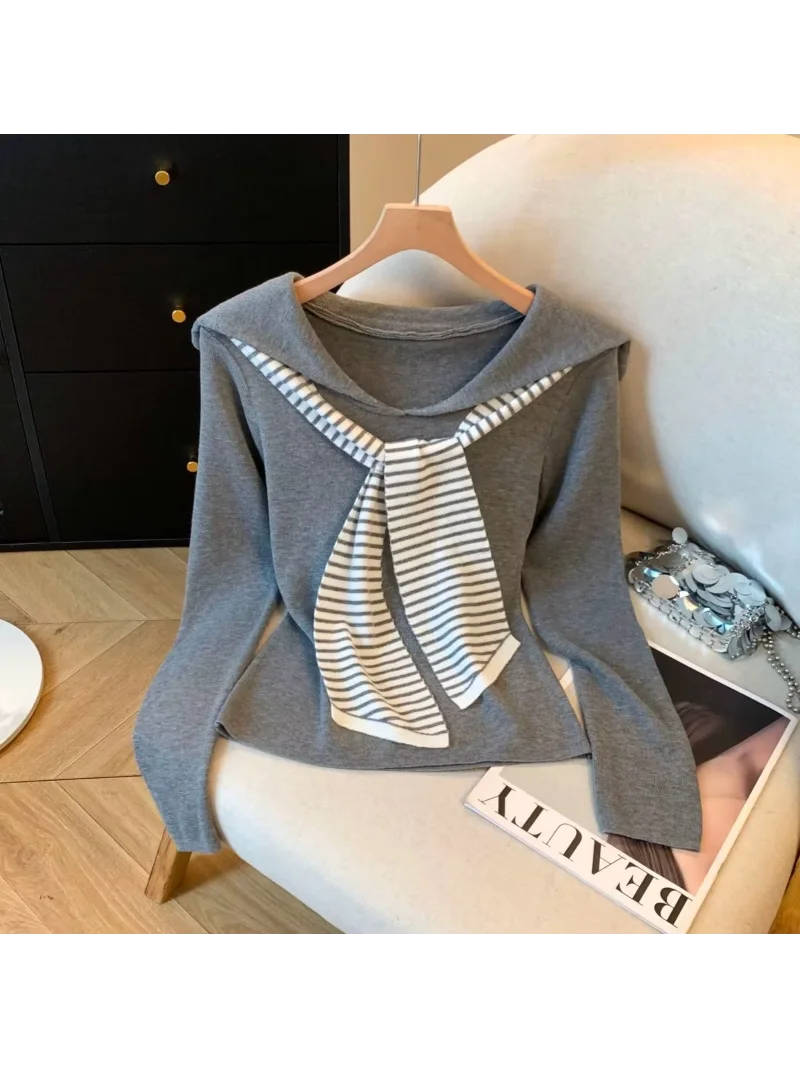 2026New Women's Autumn And Spring Casual Slimming Age-reducing Navy Collar Stripe Spliced Long Sleeve T-shirt