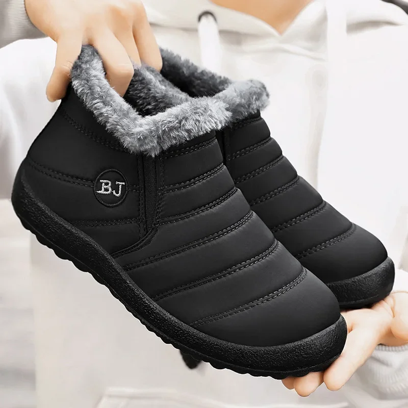 Cotton shoes, winter new couple snow boots with plush and thick cotton boots, polyurethane warm and casual walking shoes