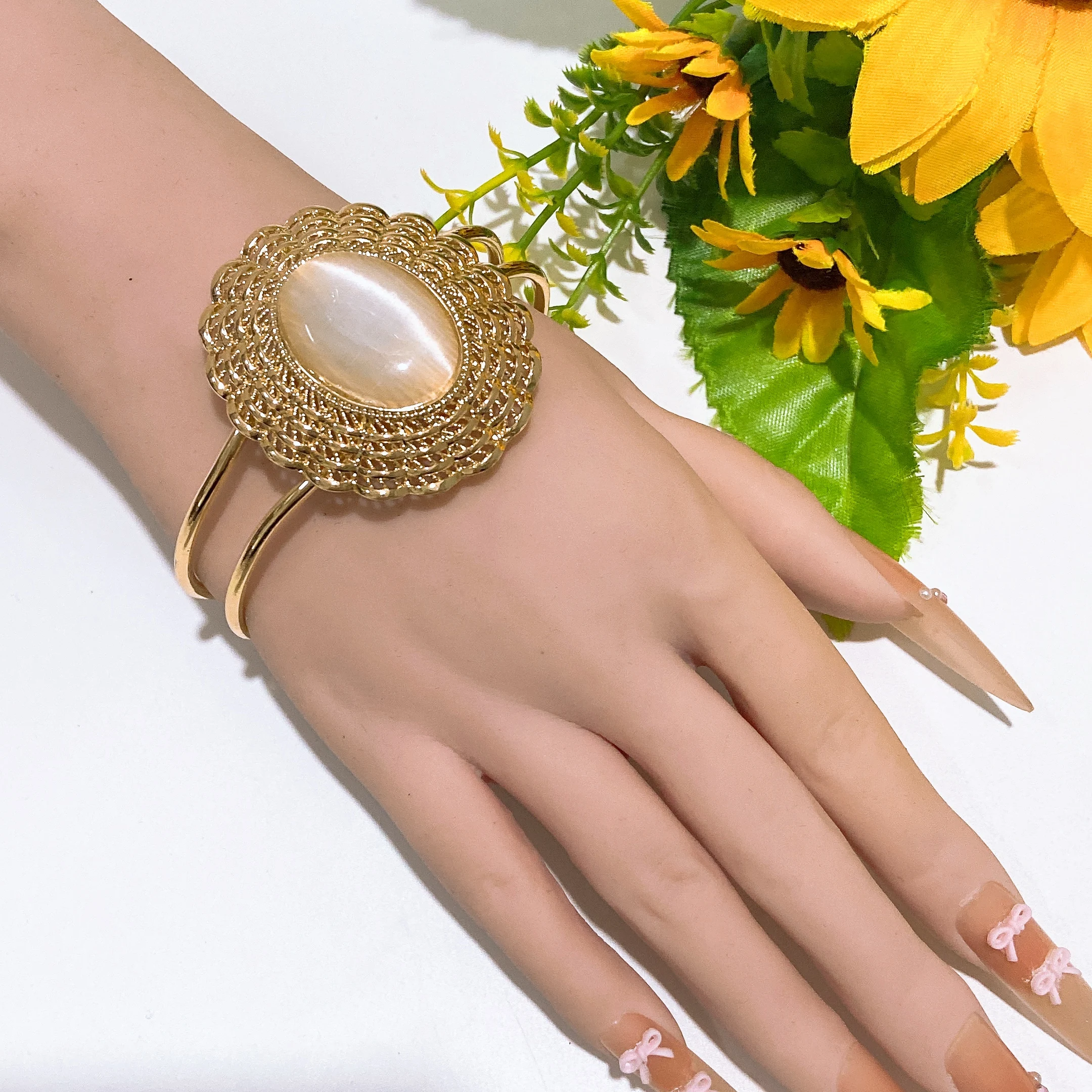 Vintage Collectible Classics - Vintage Gold Plated Cuff Bracelet Collection