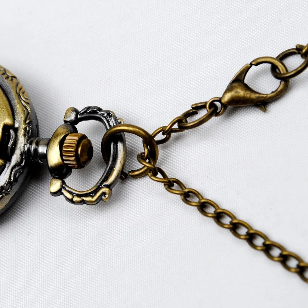 Luxury Cute Sliver Dial Quartz Pocket Watch for Men Women Eagle Rose Flower Engraved Case Fob Chain Pendant Necklace Clock Gifts