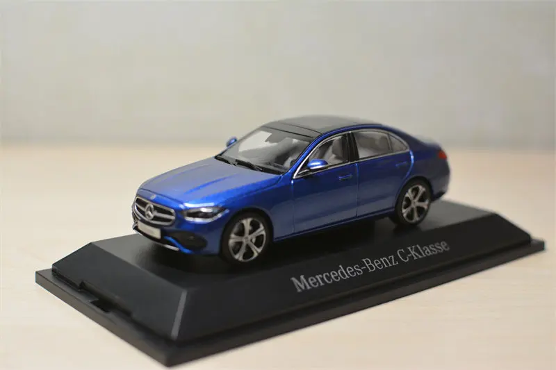 modele-de-voiture-en-alliage-herpa-echelle-1-43-benz-classe-c-w206-berline-bleu