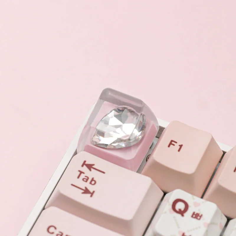 Resin Epoxy Transparent Heart of Africa Keycap Cross Shaft Mechanical Keyboard Keycap Diamond Cap