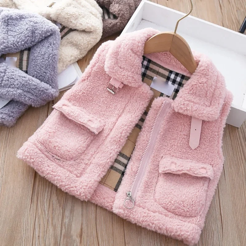 Gilet con risvolto in velluto di agnello tinta unita per bambini ragazze autunno inverno versione coreana gilet allentato semplice gilet caldo da