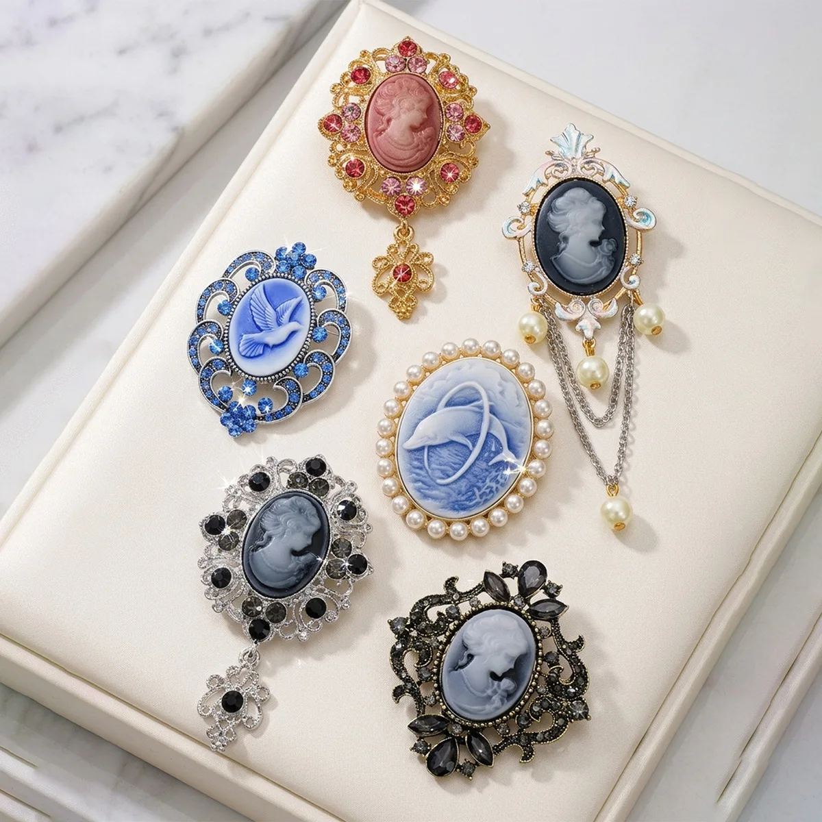 Cross border retro Cameo brooch, Victorian style relief portrait rhinestone pearl badge, elegant retro women's accessory