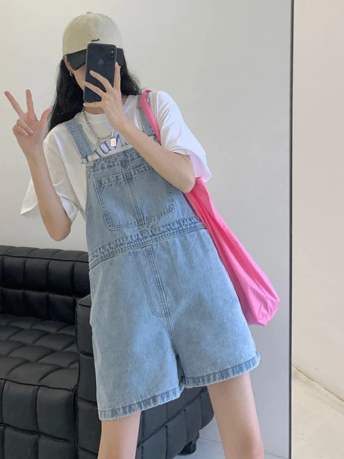 

Молодежные молодежные джинсовые комбинезоны женские летние новые корейские свободные японские сарафаны небольшого размера на бретельках с высокой талией и пуговицами