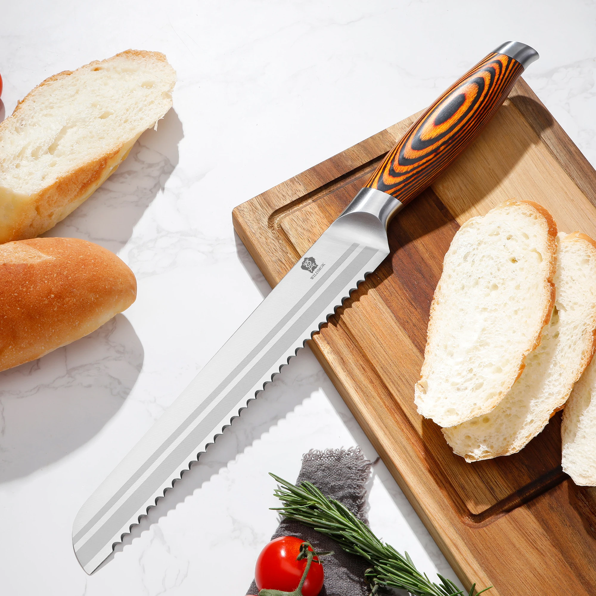 WILDMOK JXKnife-Couteau de Cuisine Dentelé en Acier Allemand, Lame Tranchante de Rasoir pour Trancher les Pains, les Gâteaux et les Grands Fruits, 8 Pouces