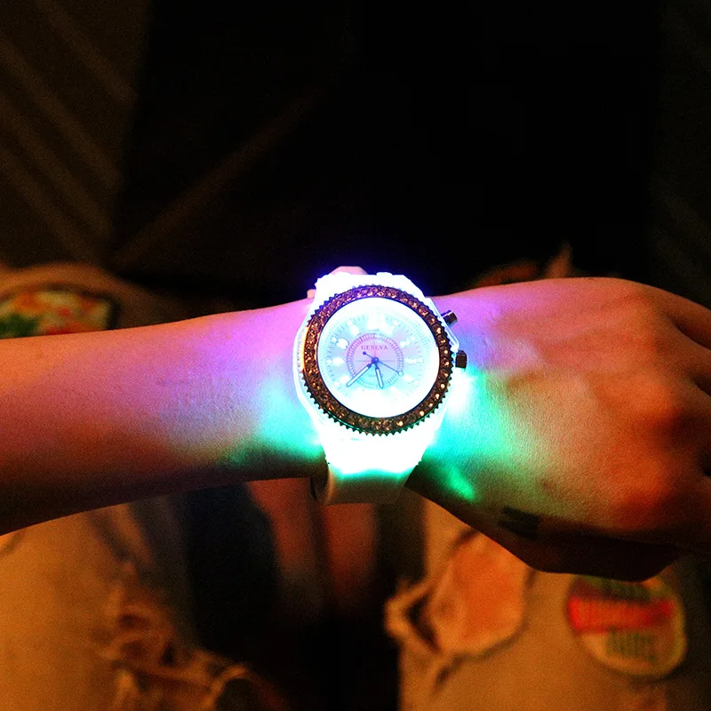 LED Light Flash Luminous Watches Women Men Boys Girls Silicone Wrist Watch Fashion Rhinestone Clock Kids Children Relogio Saati