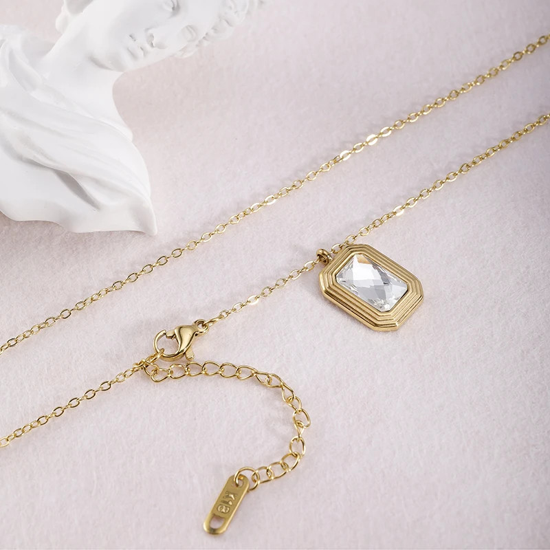 PAXA New Fashion Geometric Cubic Zirconia Square Pendant Necklace for Women Elegant Necklaces Charms Wedding Party Jewelry Gifts