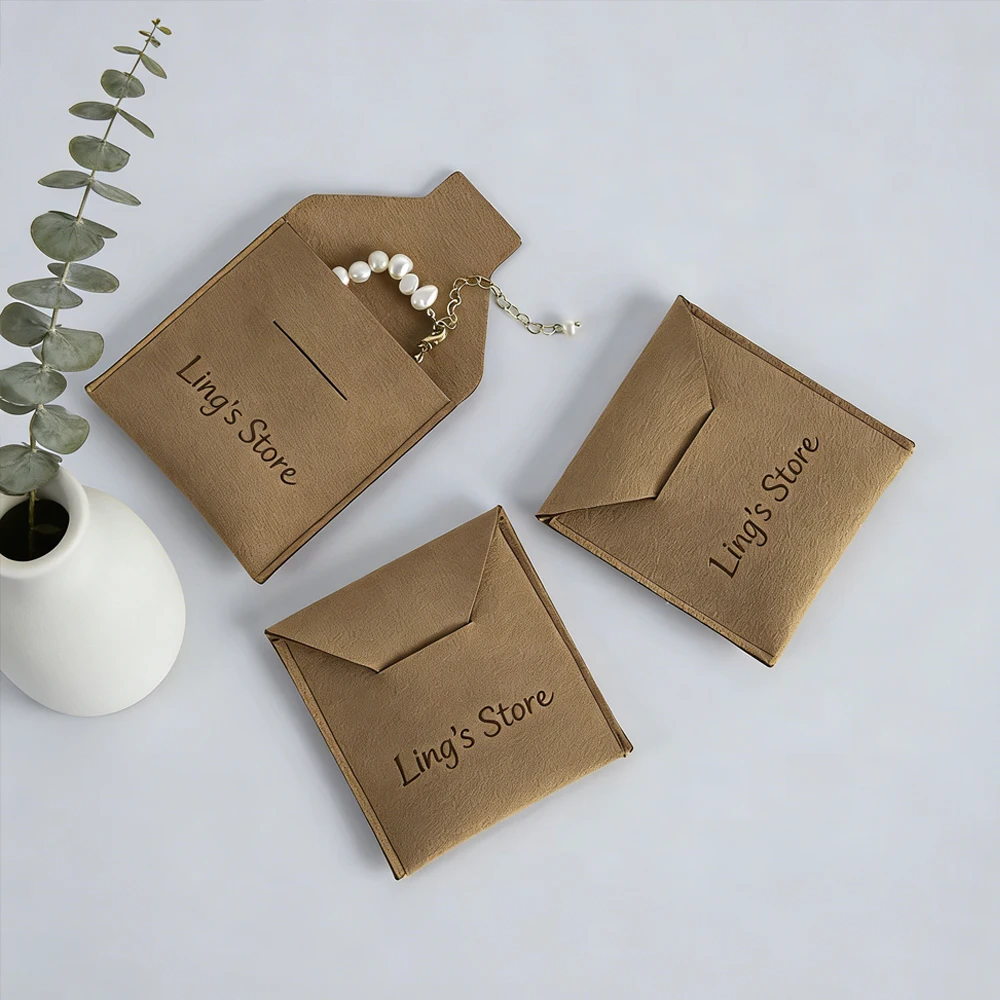 

100Pcs Luxury Custom Logo 7.5x7.5cm Jewelry Microfiber Bag Suede Gift Packaging Fashion Rings Necklace Jewelry Organizer Pouches