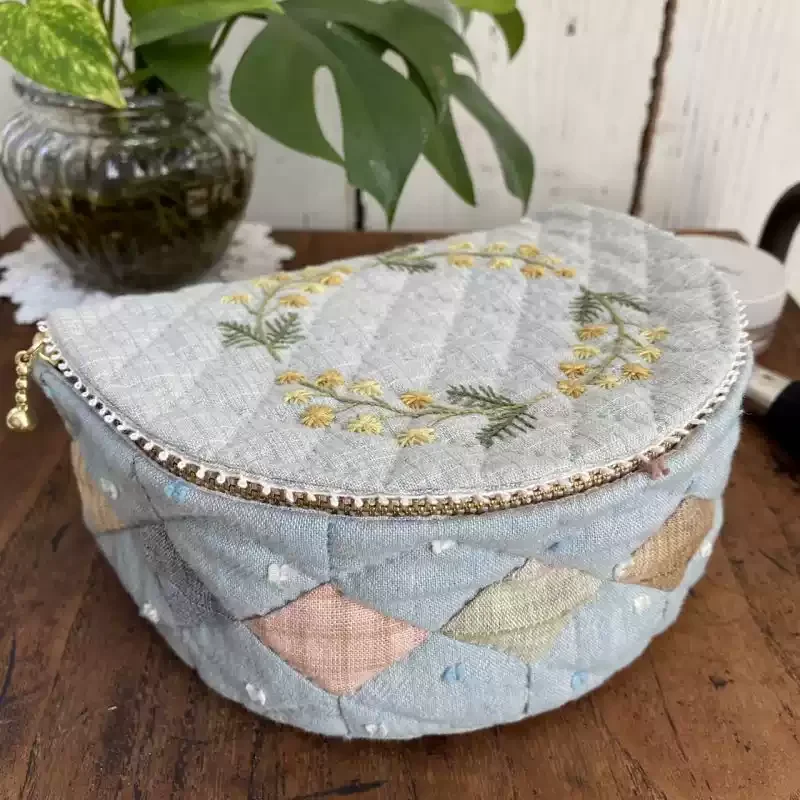 Reusable PET formwork for Embroidery,coaster Fabric Drawing tool Sashiko Template Peacock Courtyard Embroidery Stencil