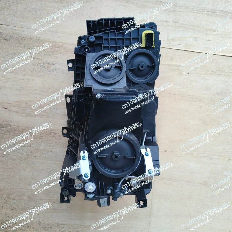 2674386 Фара без выравнивания левой фары