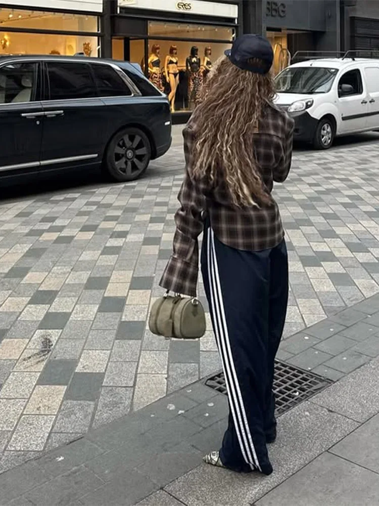 

Fashion Women's Deep V-neck Plaid Shirts Loose Lapel Long Sleeve Female Blouses 2025 Autumn Lady Sexy Casual Streetwear