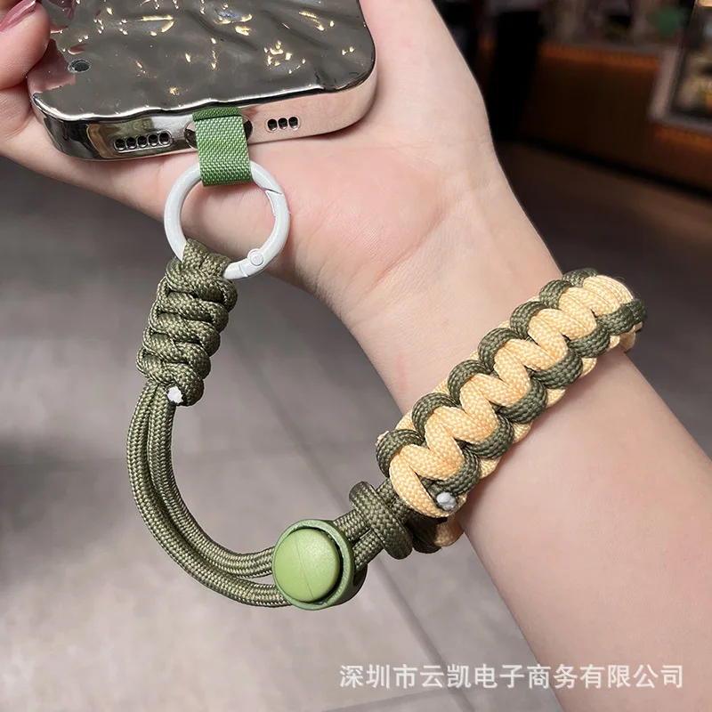 Charme de telefone com pulseira trançada ajustável de pulso curto para esportes ao ar livre, resistente para homens e mulheres