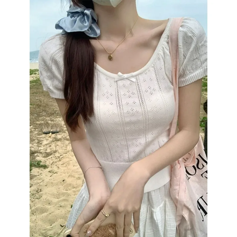 Summer 2024 New French Elegant Style Knitted T-Shirt Sweet Girl Hollow Out Inner Wear Slim Short Ins Crop Female Top