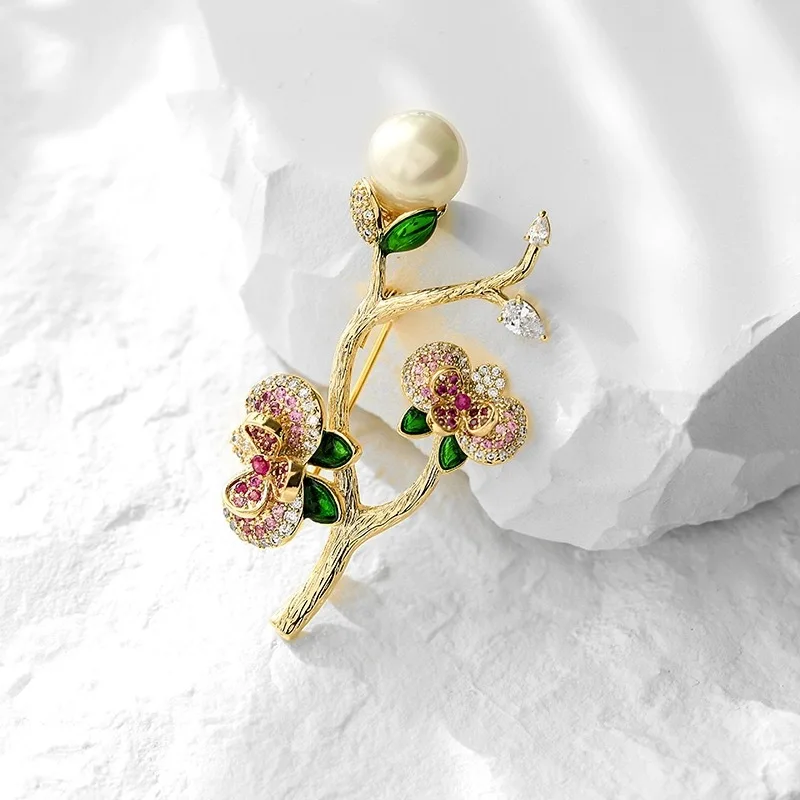 بروش زهر البرقوق، الزركون ولؤلؤ المياه العذبة، دبوس معطف أنيق للنساء #1