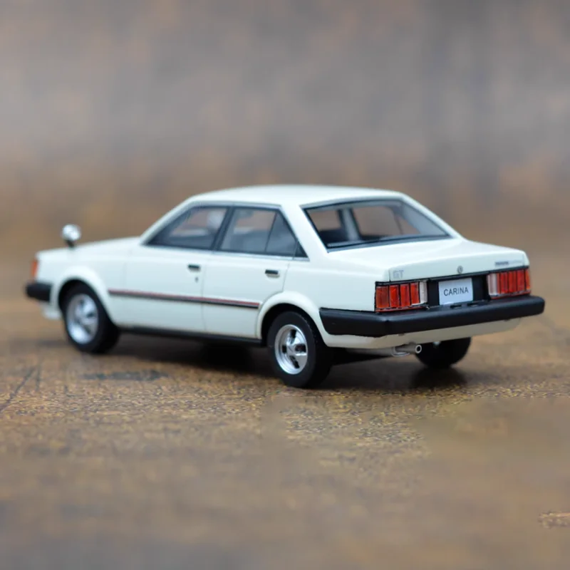 Original 1:43 Scale Toyota Carina 1600GT Simulation Resin Car Model Static Display Collectible Toy Gift Souvenir Decoration