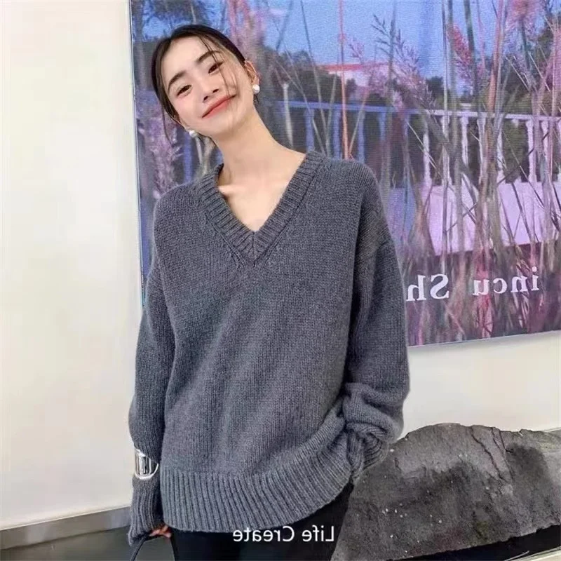 

New 2023 Winter Autumn And Women's ClothingPullover V-neck Sweater Outer Wear Simple Wool Loose Solid Color Top 1017