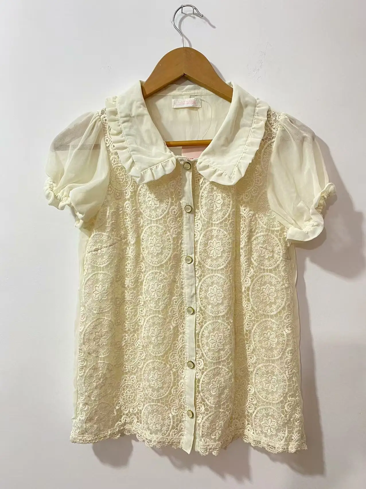 Chiffon Collar