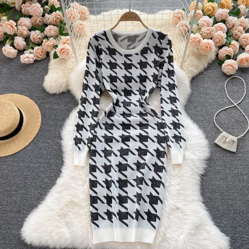 

2024 Fashion Women Dress Long Sleeve Knitted Sweater Dress Winter Round Neck Houndstooth Elegant Slim Casual Midi Dress 300g