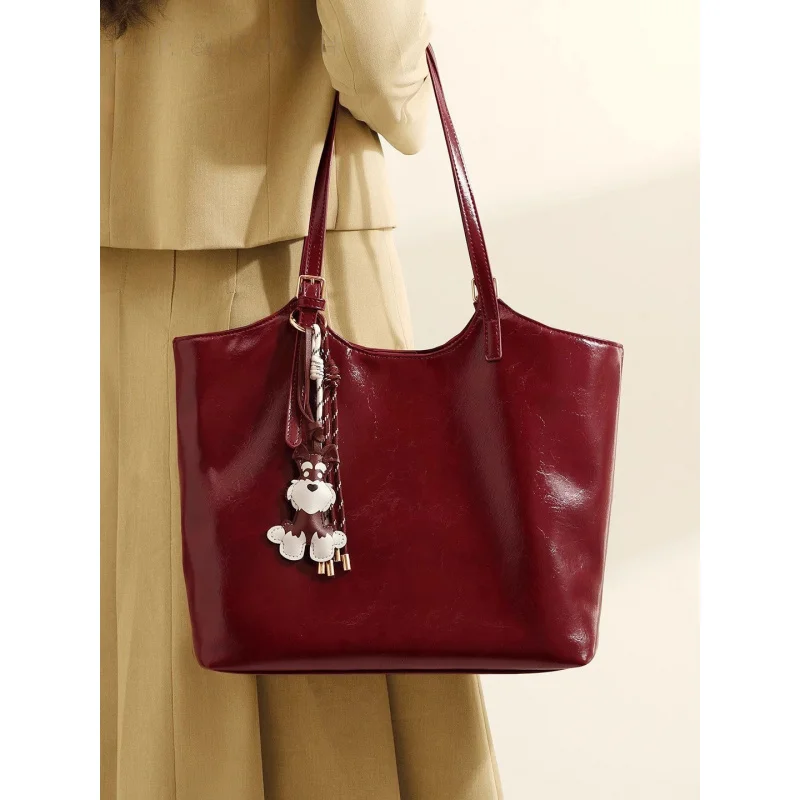 

Женская большая сумка большой вместимости, новинка 2026 года, сумка для подмышек, высококачественная красная свадебная сумка, женская сумка для невесты, масляная восковая кожа, повседневная c