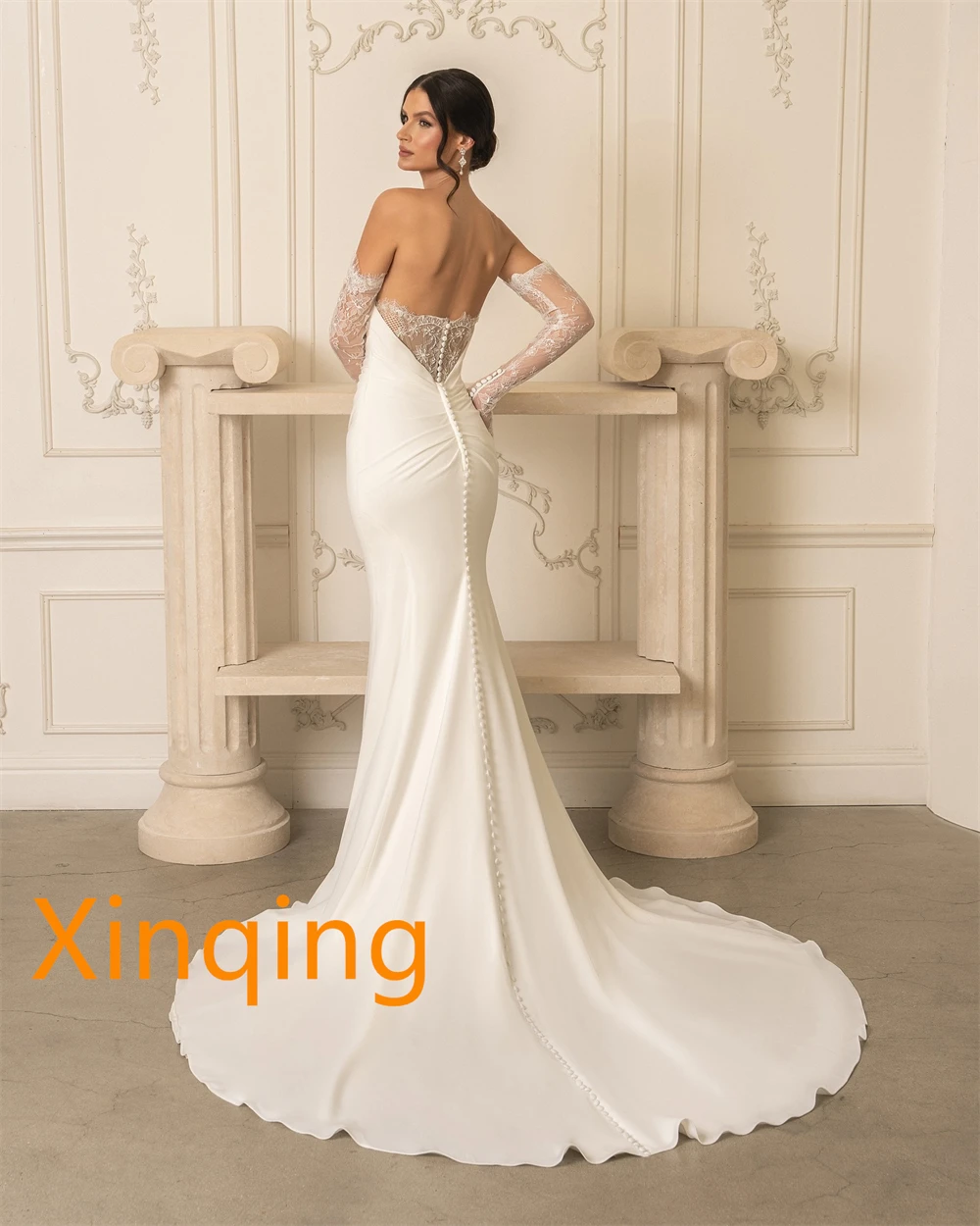 ชุดแต่งงานสีขาวเซ็กซี่แบบกำหนดเอง ชุดแต่งงานงานหนักที่หรูหรา ชุดแต่งงานแบบไม่มีสายหนัง ชุดสำหรับโอกาสพิเศษ